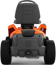Laden Sie das Bild in den Galerie-Viewer, Husqvarna Akku-Frontmäher R 112iC mit Mähdeck Combi 85, Akku und Ladegerät