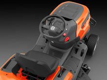 Laden Sie das Bild in den Galerie-Viewer, Husqvarna Rasentraktor TC 220T