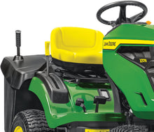 Laden Sie das Bild in den Galerie-Viewer, John Deere Rasentraktor X117R