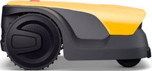 Laden Sie das Bild in den Galerie-Viewer, Stiga kabelloser Mähroboter A 8v - mit kostenloser Abdeckung